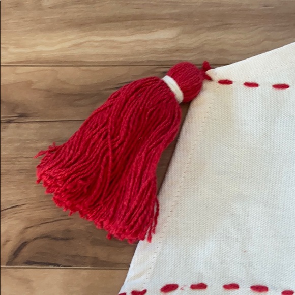 Mud Pie Red and Green Tassel Tree Skirt - Picture 10 of 16